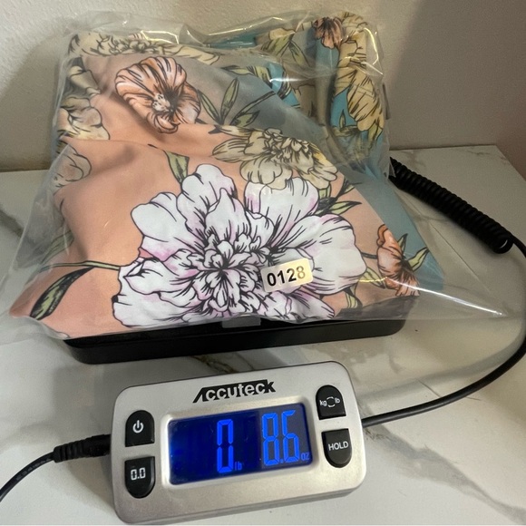 Torrid High Rise Long Skater Swim Skirt SZ 2 (18-20) - Picture 15 of 16